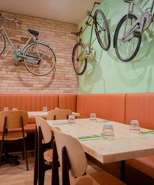 BookNoFees : Restaurant – Ciclostazione Frattini – Rome – Station de vélos Frattini, photo n° 3