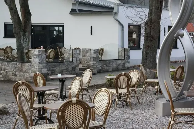 BookNoFees : Glacier – Eiscafé Schoko-Vanille – Bestwig – Glacier Chocolat-Vanille, photo n° 3