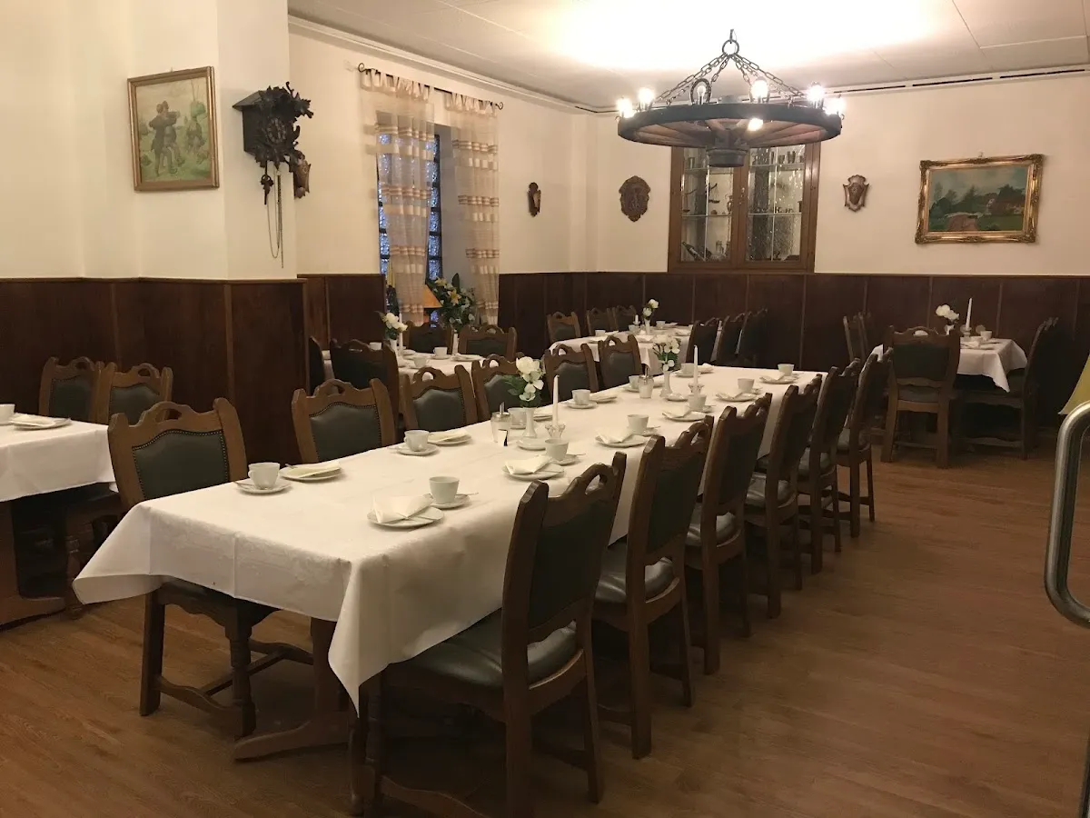 BookNoFees : Restaurant – Brambauer Hof (Nioduschewski Gasthaus) – Lünen – Brambauer Hof (auberge Nioduschewski), photo n° 1