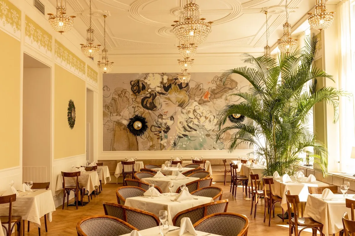 BookNoFees : Café – Kavarna Union – Ljubljana – Café Union, photo n° 1