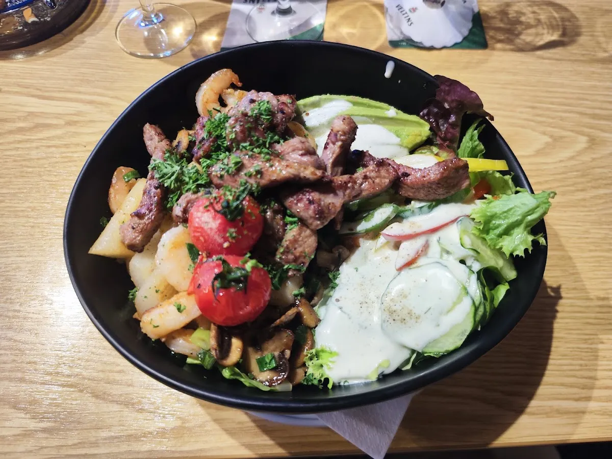 BookNoFees : Restaurant – Zum Dorfkrug – Lippetal – Au « Dorfkrug », photo n° 1