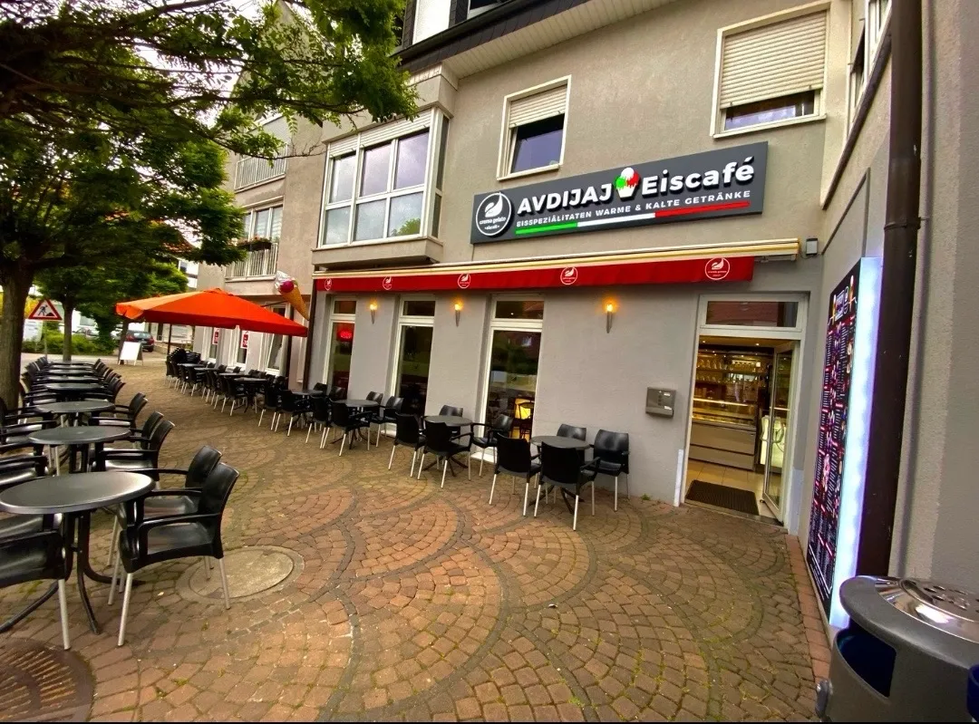 BookNoFees : Restaurant – Eiscafé Crema Gelato – Erwitte – Eiscafé Crème glacée, photo n° 1