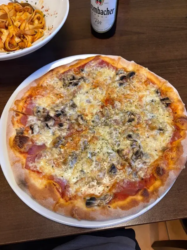 BookNoFees: Pizzeria Testarossa, Wetter (Ruhr)