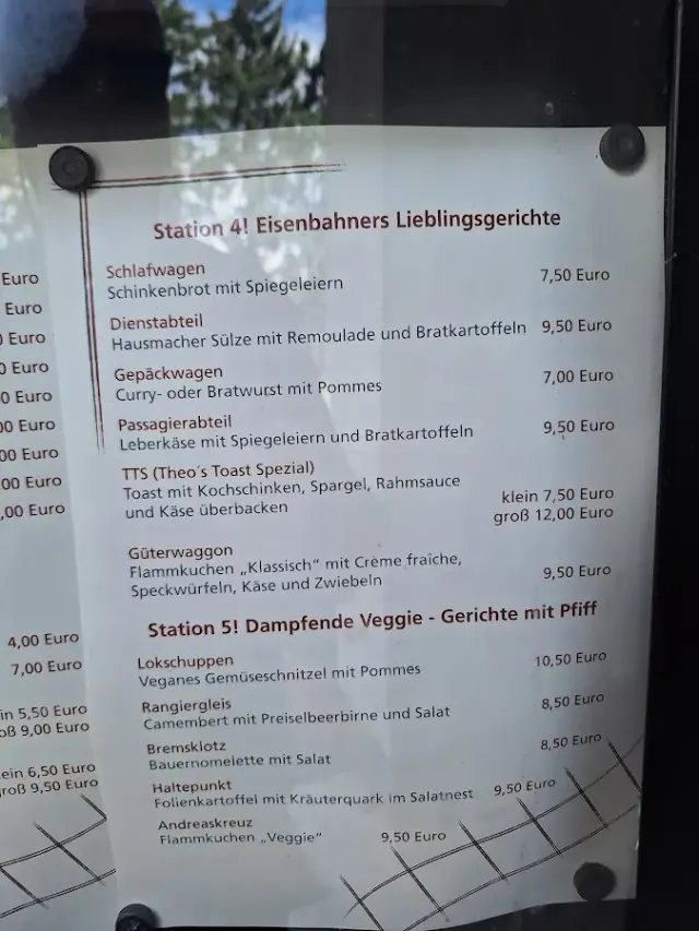 BookNoFees : Restaurant – Uelder Bahnhof – Anröchte – Gare d'Uelder, photo n° 2