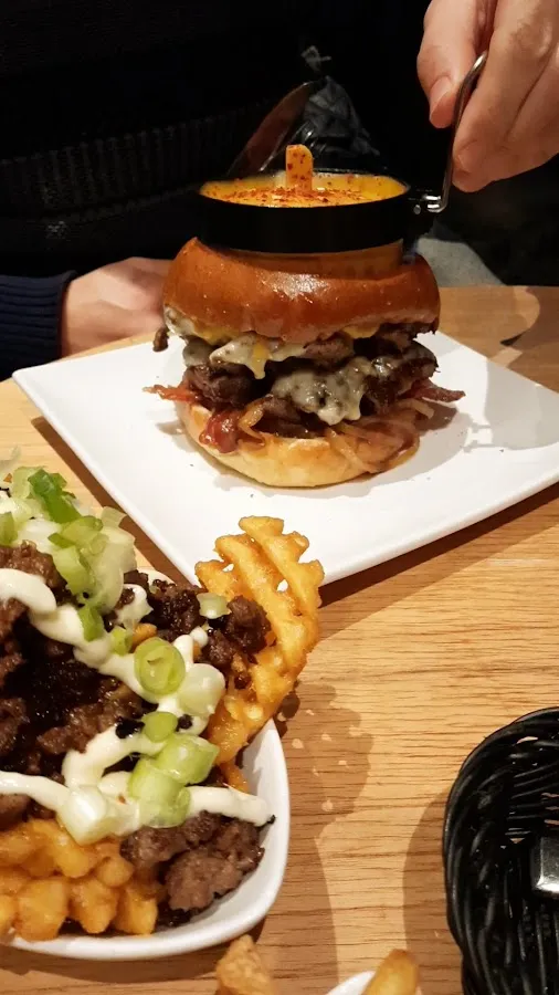 BookNoFees : Restaurant – BaseBurger Restaurant – Bochum – Restaurant BaseBurger, photo n° 3