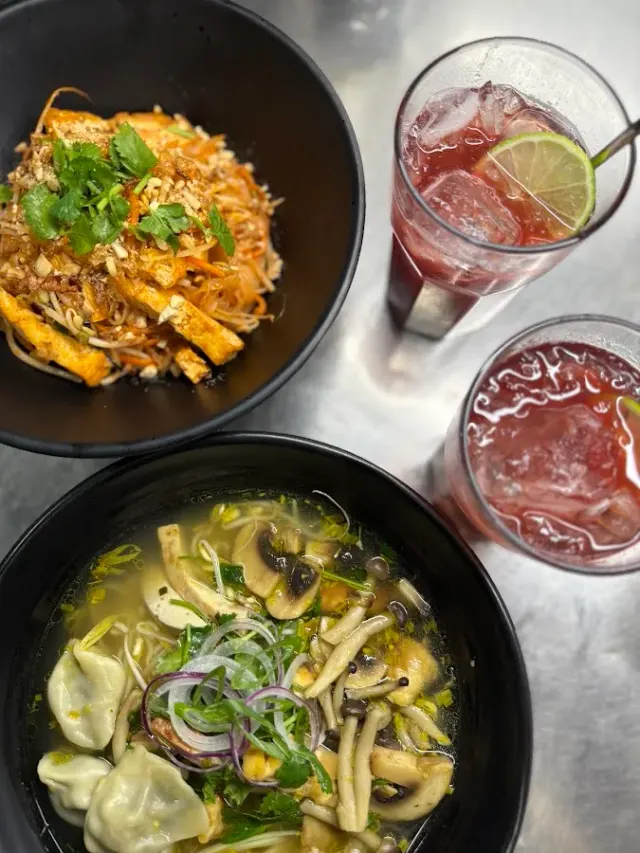 BookNoFees : Restaurant – Trần Tịnh Vegan – Helsinki – Trần Tịnh Vegan, photo n° 3