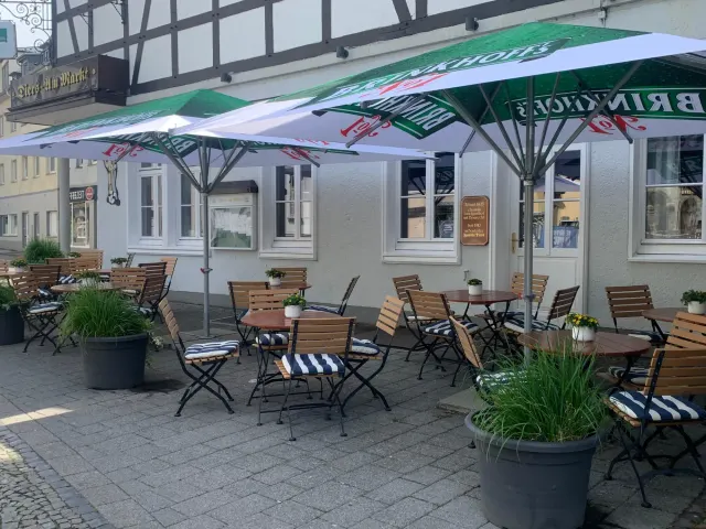 BookNoFees : Restaurant – Altes Gasthaus Diers am Markt – Werl – Ancienne auberge « Diers am Markt », photo n° 2