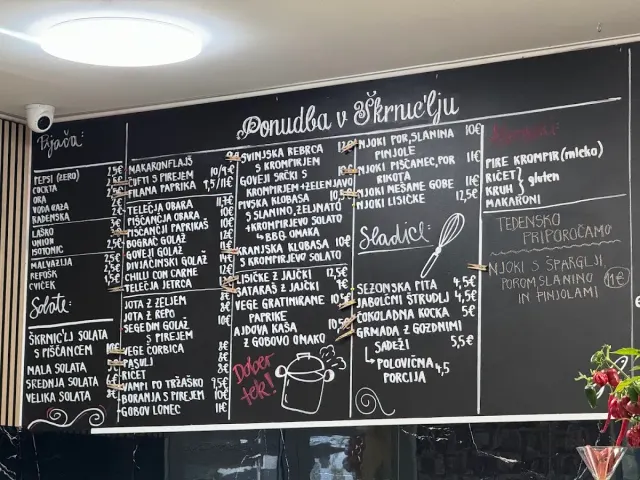 BookNoFees : Restaurant – Škrnic'lj – Ljubljana – Škrnic'lj, photo n° 2