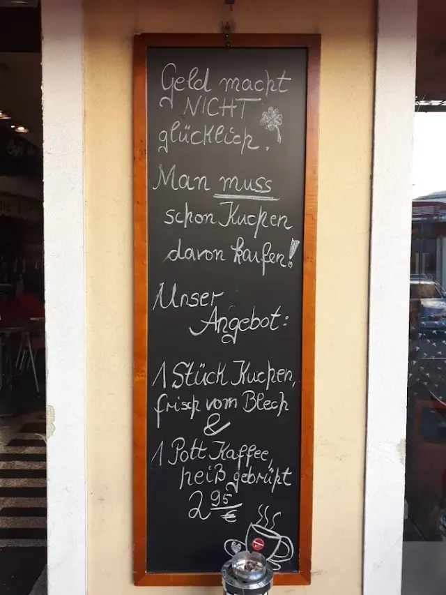 BookNoFees : Restaurant – KLAPP1910 Bäckerei am Marktplatz – Wickede – KLAPP1910 Boulangerie sur la place du marché, photo n° 2