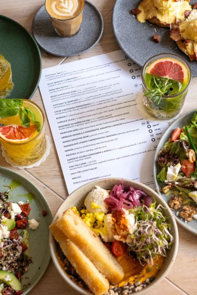 BookNoFees : Café – Bistro Monk – Prague – Bistro Monk, photo n° 1