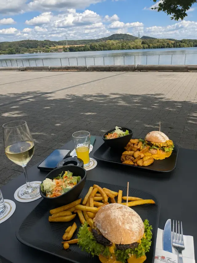 BookNoFees : Restaurant – Friedrichs am See – Wetter (Ruhr) – Friedrichs-am-See, photo n° 2