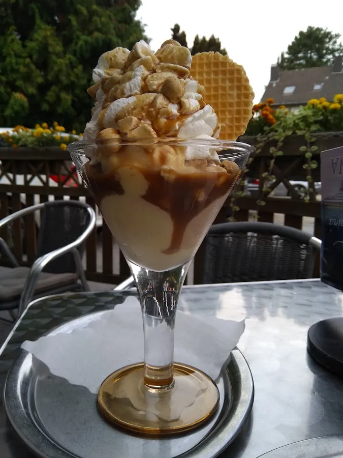 BookNoFees : Restaurant – Eiscafe La Tomina – Witten – Eiscafé La Tomina, photo n° 1