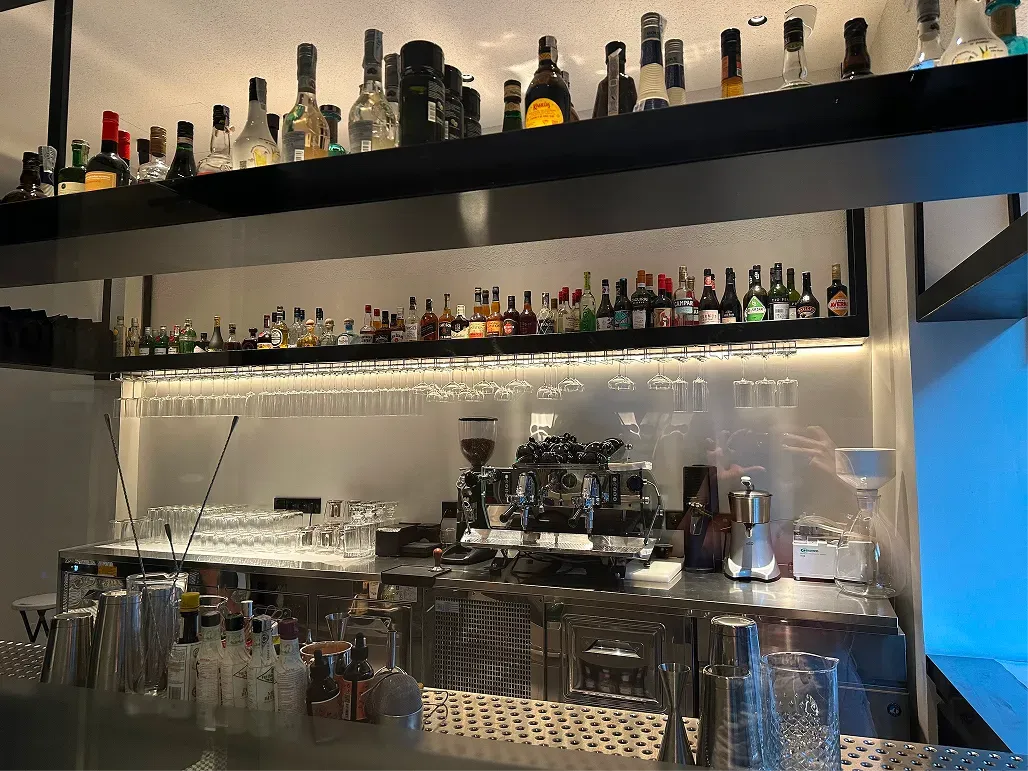 BookNoFees : Restaurant – Smokey Gallery – Madrid – Galerie Smokey, photo n° 1