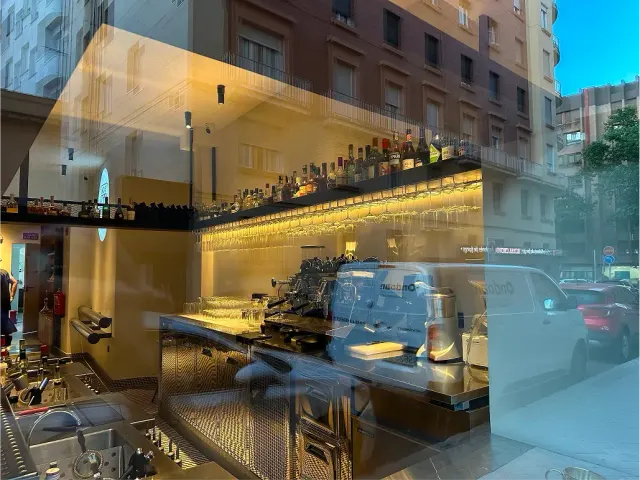 BookNoFees : Restaurant – Smokey Gallery – Madrid – Galerie Smokey, photo n° 2
