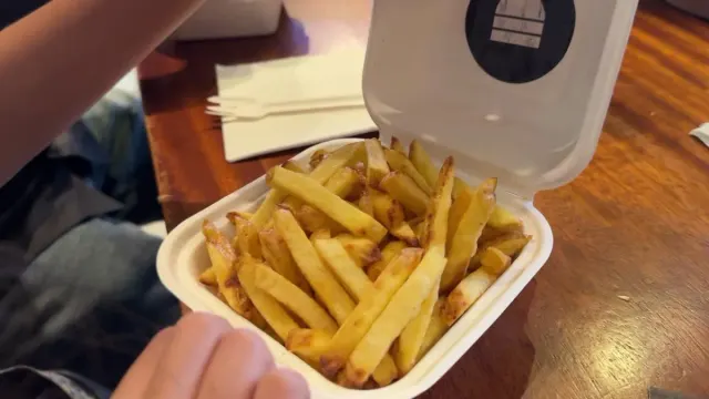 BookNoFees : Snack – Bleecker – London – Bleecker, photo n° 2