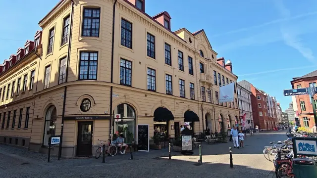 BookNoFees : Café – Babel Deli – Stockholm – Babel Deli, photo n° 3
