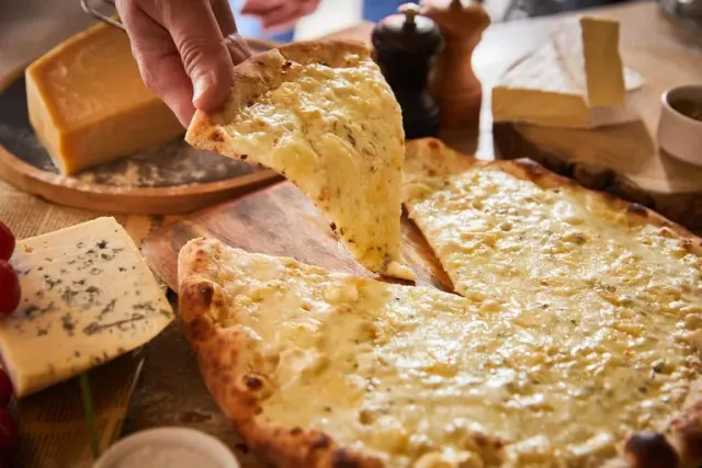 BookNoFees : Restaurant – Antica Pizza – Bucharest – Pizza à l'ancienne, photo n° 2