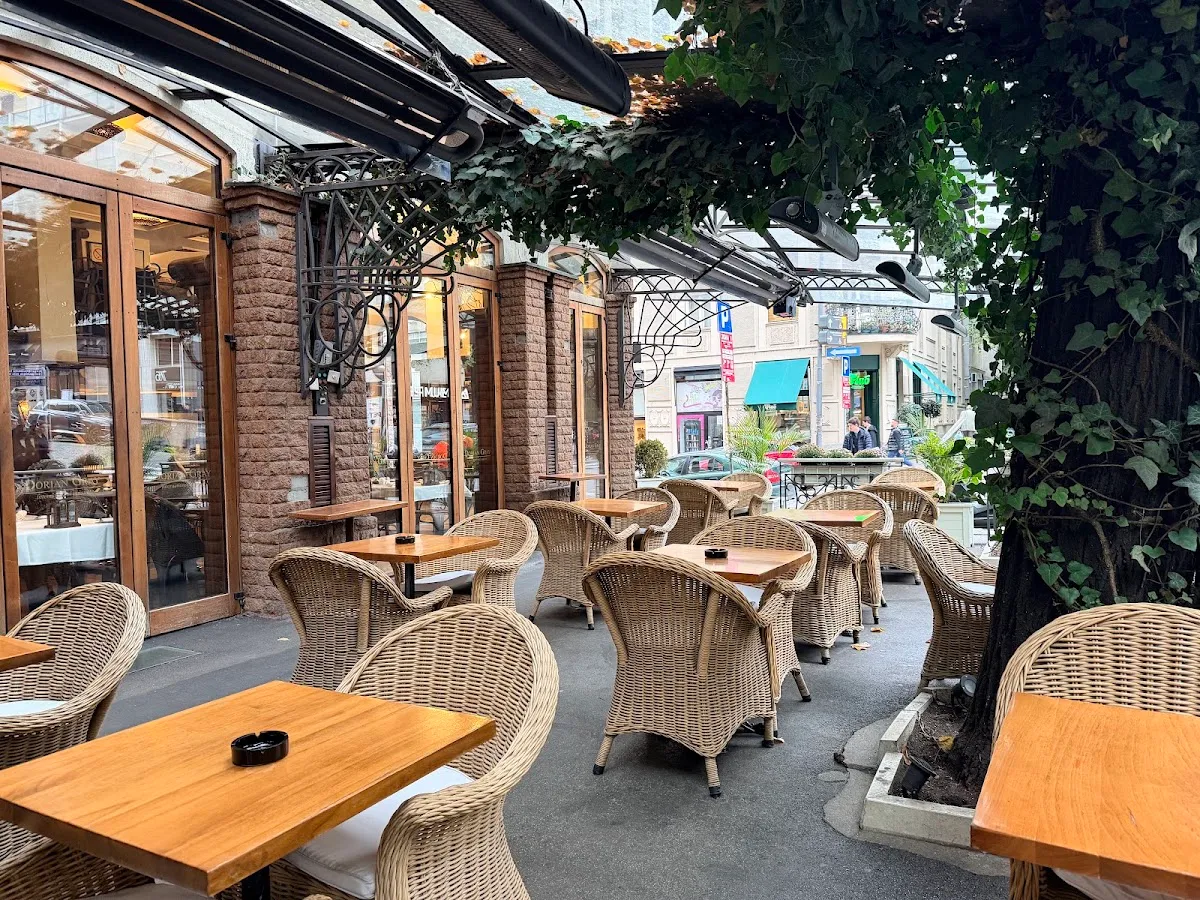 BookNoFees : Café – Dorian Grey – Belgrade – Dorian Gray, photo n° 1