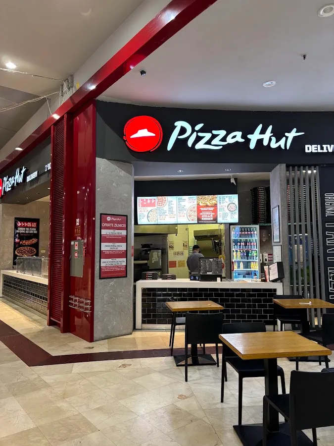 BookNoFees : Restaurant – Pizza Hut – Bucharest – Pizza Hut, photo n° 1