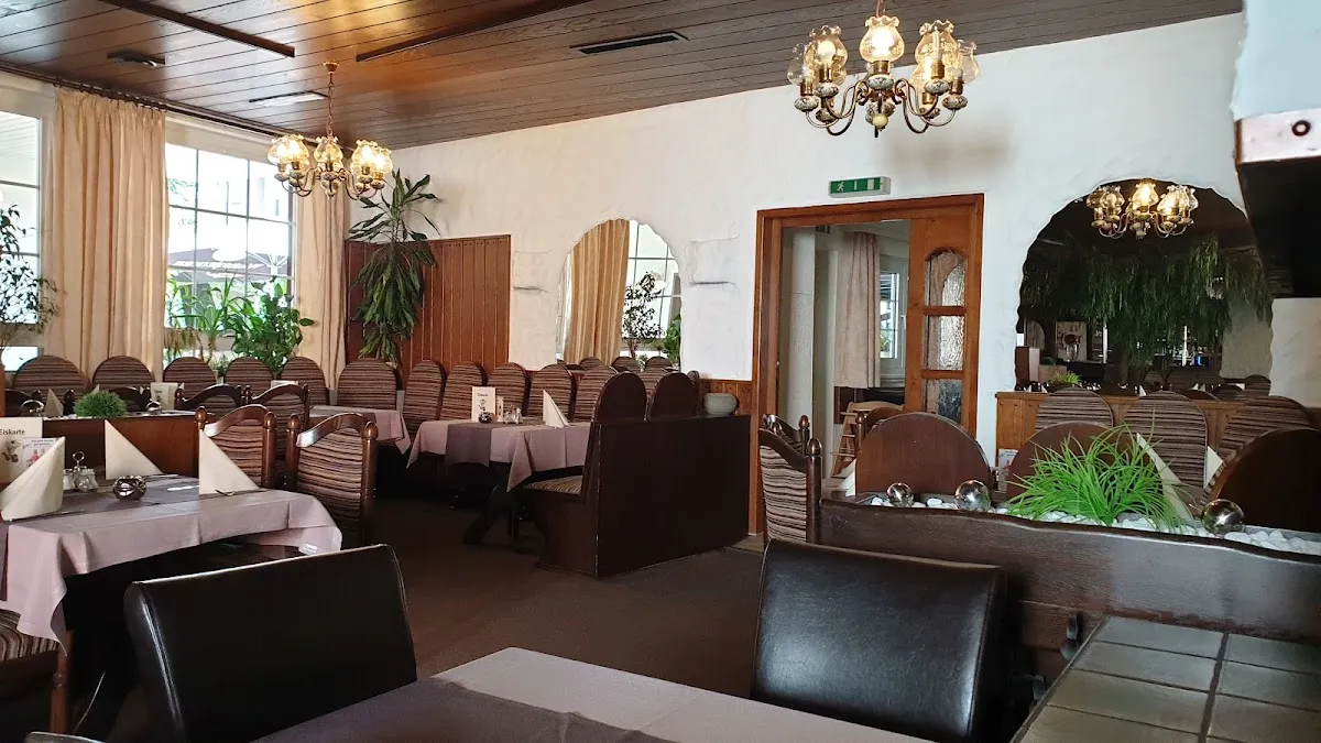BookNoFees : Restaurant – Haus Schneppendahl – Hagen – Maison Schneppendahl, photo n° 1