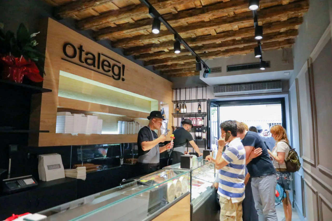 BookNoFees : Glacier – Otaleg – Rome – Vous recherchez, photo n° 1