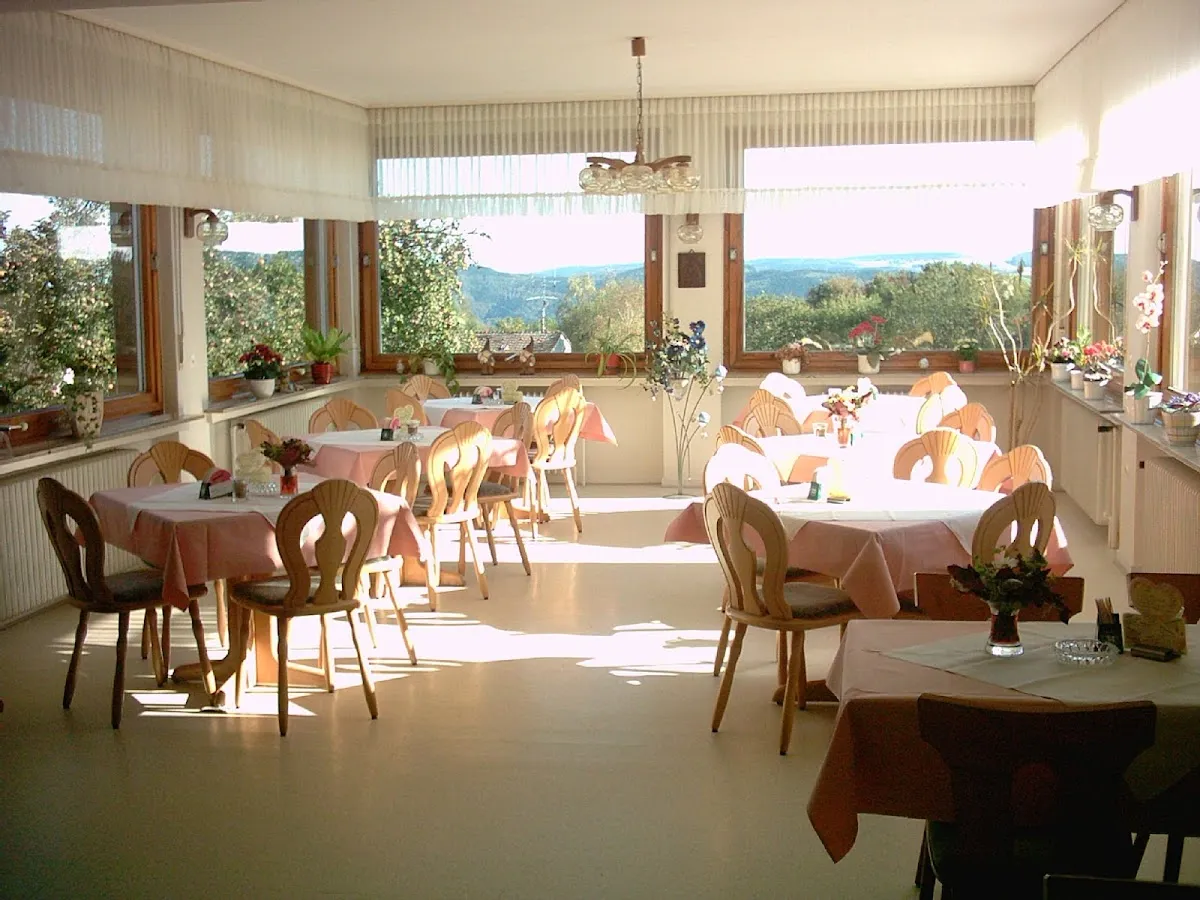 BookNoFees : Restaurant – Manfred Winkhaus Gaststätte – Nachrodt-Wiblingwerde – Restaurant Manfred Winkhaus, photo n° 1