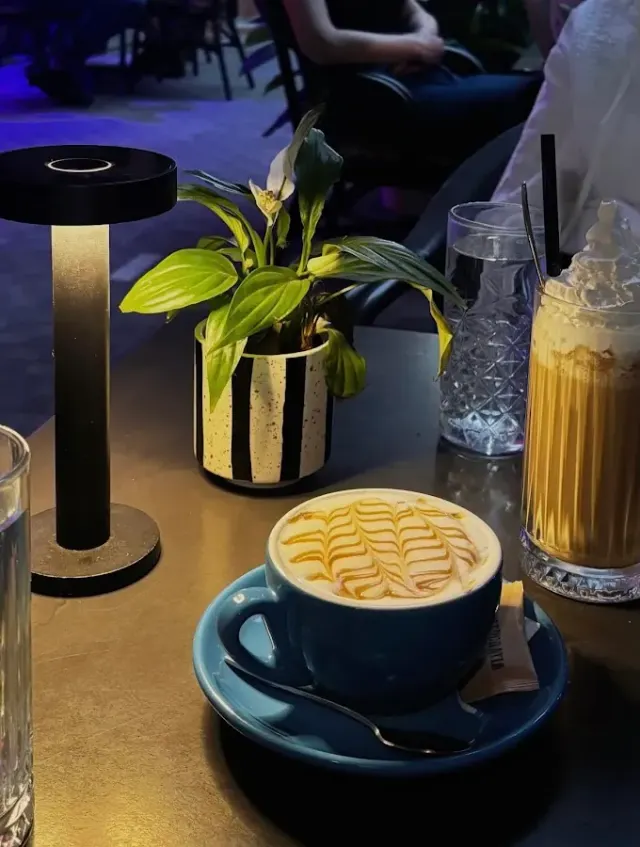 BookNoFees : Café – Baristocratia Coffee Society – Belgrade – Baristocratia Coffee Society, photo n° 2