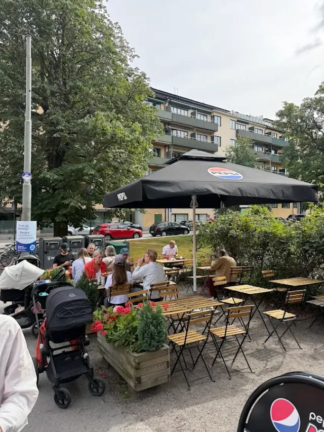 BookNoFees : Snack – Daniels Burger & Grill – Stockholm – Daniels Burger & Grill, photo n° 2