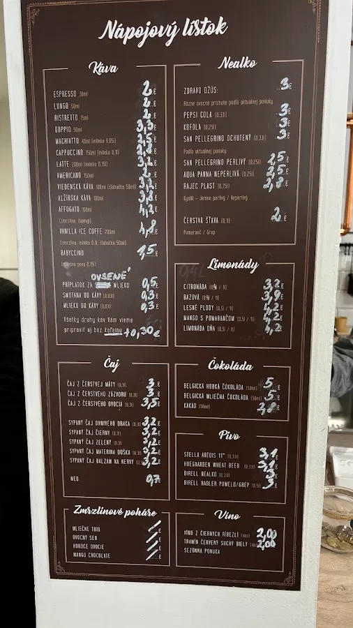 BookNoFees : Café – Domček Medická – Bratislava – La petite maison de Medická, photo n° 2