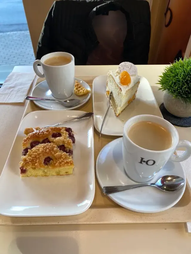 BookNoFees : Restaurant – Bäckerei Humpert – Wickede – Boulangerie Humpert, photo n° 2
