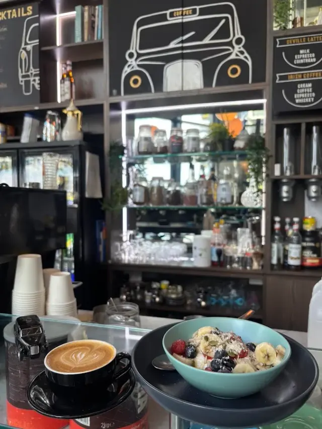 BookNoFees : Café – Black Cab Coffee Co – London – Black Cab Coffee Co, photo n° 2