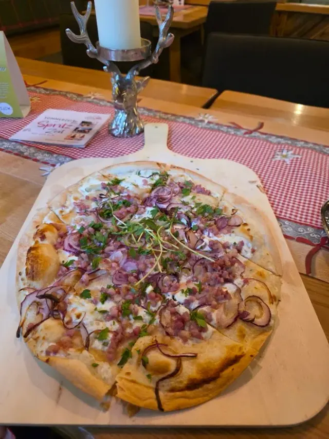 BookNoFees : Restaurant – Dorf Alm Lippstadt – Lippstadt – Village d'Alm à Lippstadt, photo n° 2