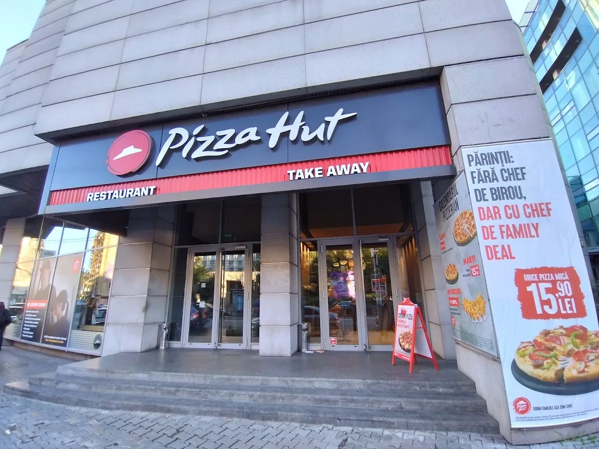 BookNoFees : Restaurant – Pizza Hut – Bucharest – Pizza Hut, photo n° 1