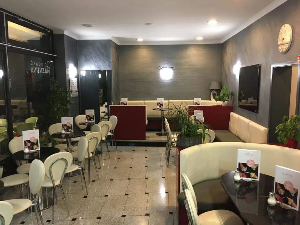 BookNoFees : Restaurant – Eiscafé La Dolce Vita – Schalksmühle – Eiscafé La Dolce Vita, photo n° 1
