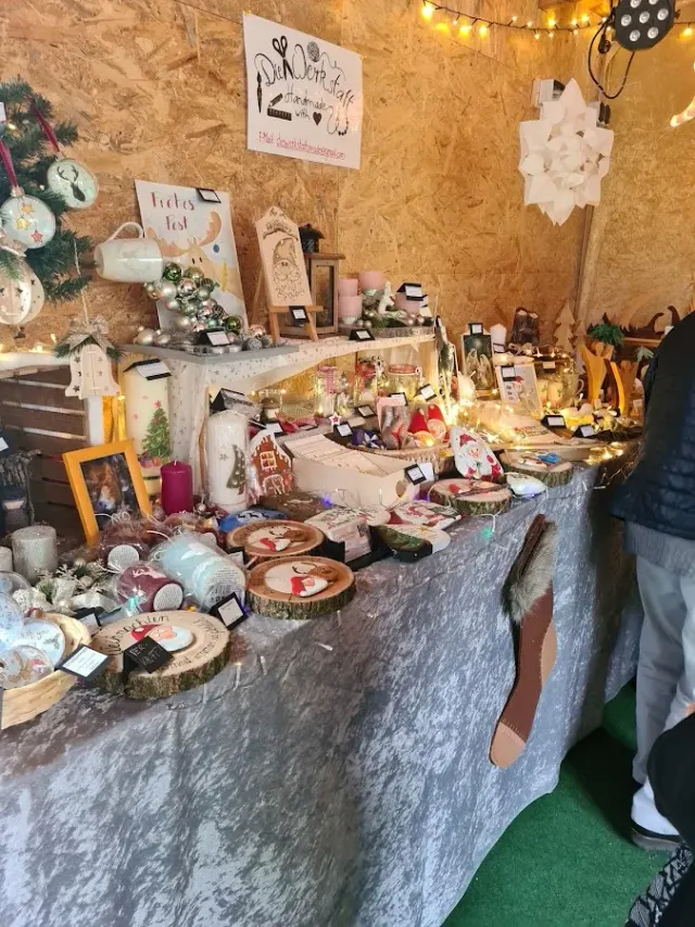 BookNoFees : Café – Cafe "Klunterbunt" – Nachrodt-Wiblingwerde – Café « Klunterbunt », photo n° 2