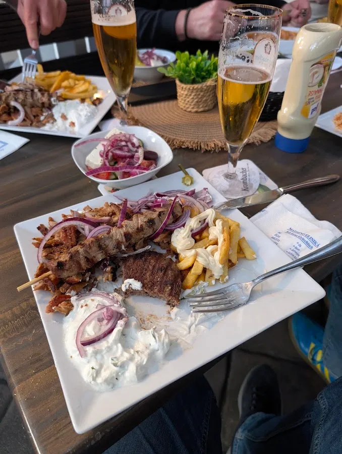 BookNoFees : Restaurant – Zur Post Gaststätte – Kierspe – Vers le restaurant « Zur Post », photo n° 1