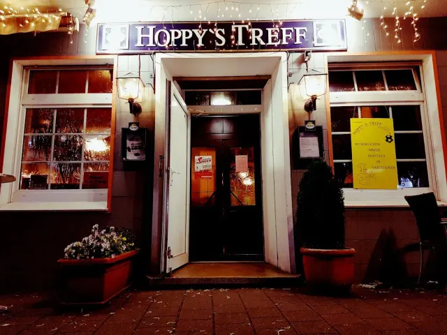 BookNoFees: Hoppys Treff, Holzwickede