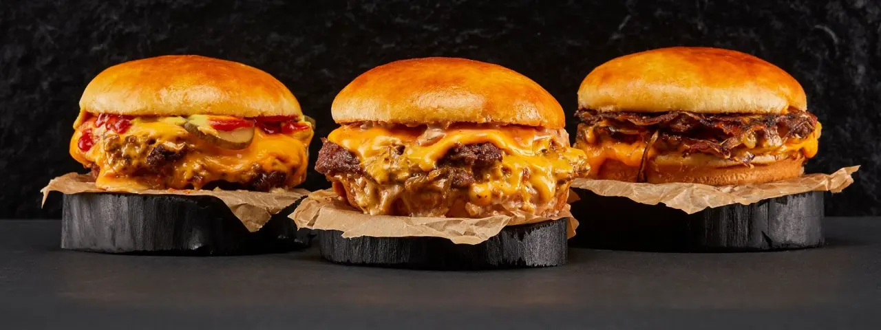 BookNoFees : Snack – Monkék Burger – Budapest – Monkék Burger, photo n° 1