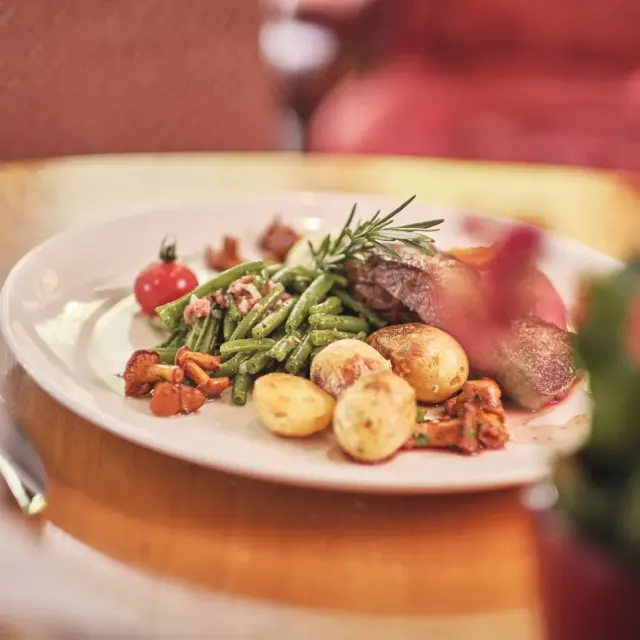 BookNoFees : Restaurant – Störmann Restaurant – Schmallenberg – Restaurant Störmann, photo n° 2