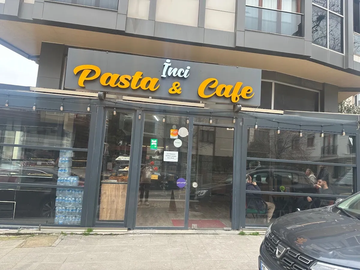 BookNoFees : Café – Avşa Pasta & Cafe – Istanbul – Avşa Pâtisserie & Café, photo n° 1