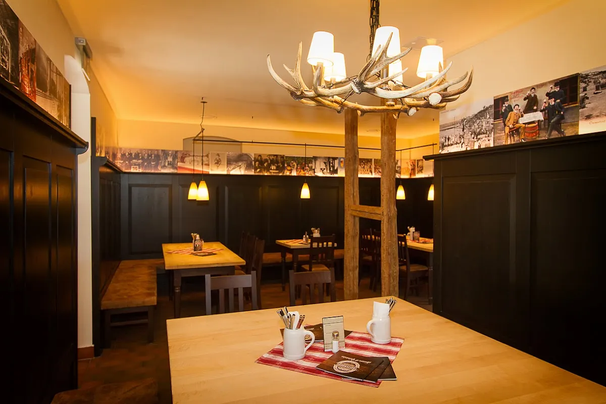 BookNoFees : Restaurant – Restaurant Trotzenburg – Meinerzhagen – Restaurant Trotzenburg, photo n° 1