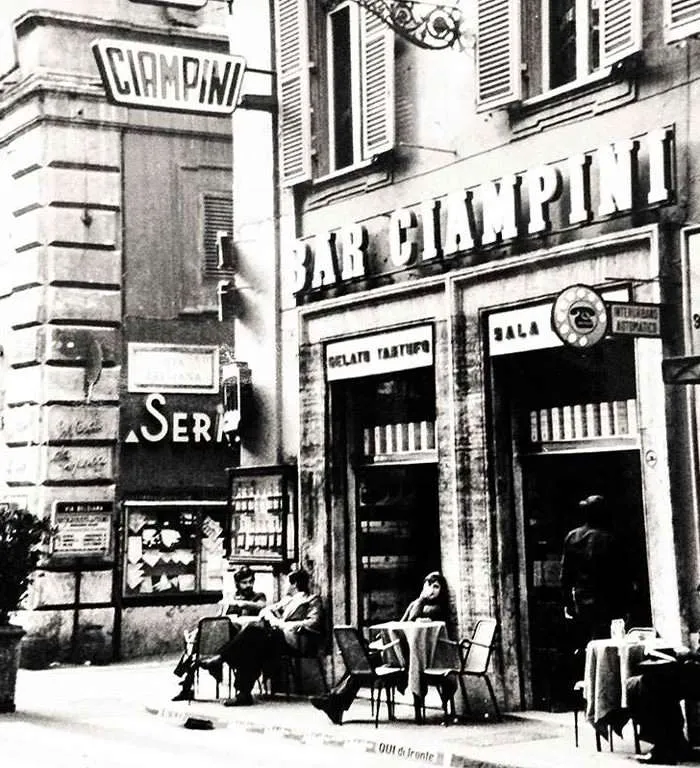 BookNoFees : Café – Gelateria Ciampini – Rome – Glacier Ciampini, photo n° 1