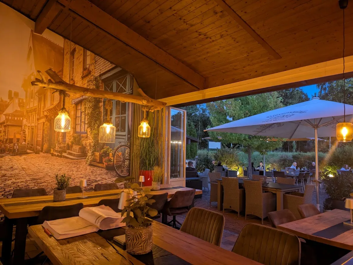 BookNoFees : Restaurant – Bistro Dinellis – Ense – Bistro Dinellis, photo n° 1