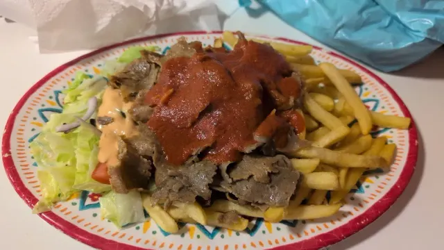 BookNoFees : Restaurant – Barbarossa Pizza & Kebab – Helsinki – Barbarossa Pizza & Kebab, photo n° 2