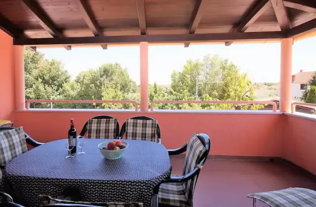 BookNoFees: Calme et détente sur 110 m², à proximité de la plage – Fažana Valbandon