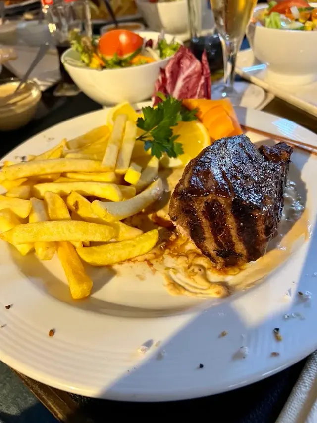 BookNoFees : Restaurant – Pampeses – Hilchenbach – Rural, photo n° 2
