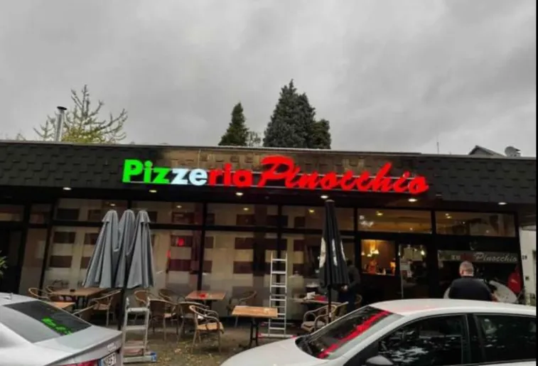 BookNoFees : Restaurant – Pinocchio Pizzeria – Kamen – Pizzeria Pinocchio, photo n° 1