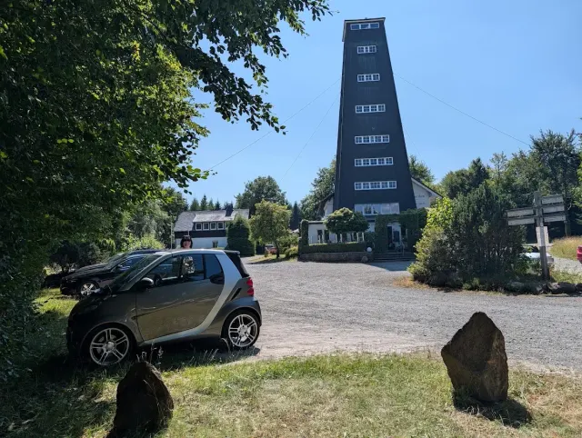 BookNoFees : Restaurant – Rhein-Weser-Turm – Kirchhundem – Tour Rhin-Weser, photo n° 2