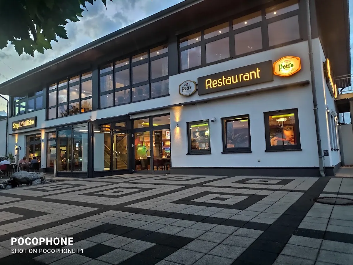 BookNoFees : Restaurant – Autohof Lippetal – Lippetal – Aire de repos de Lippetal, photo n° 1