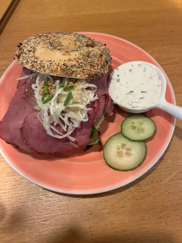 BookNoFees : Restaurant – Bagels & Beans IJdock – Amsterdam – Bagels & Beans IJdock, photo n° 2